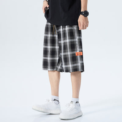Pantalones Cortos Cuadros Blanco y Negro Hombre Deportivos Sueltos Tendencia - Image 2