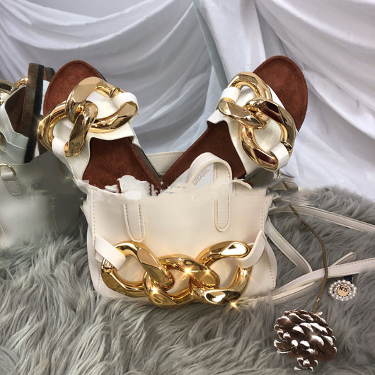 Sandalias de Cadena Dorada Estilo Europeo y Americano - Image 16