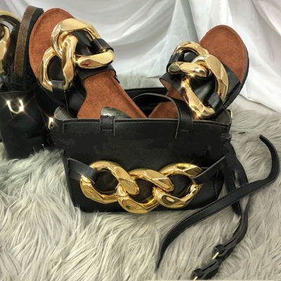 Sandalias de Cadena Dorada Estilo Europeo y Americano - Image 3