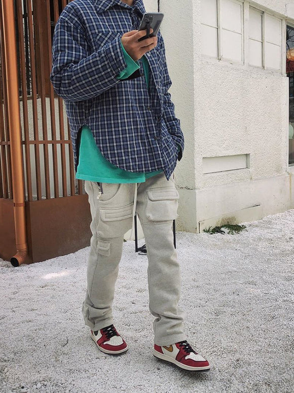 Pantalones Deportivos Holgados Grises con Múltiples Bolsillos para Hombre