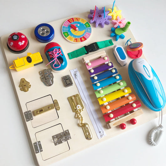 Tablero Educativo Montessori con Candados y Puzzles para Bebés - Image 9