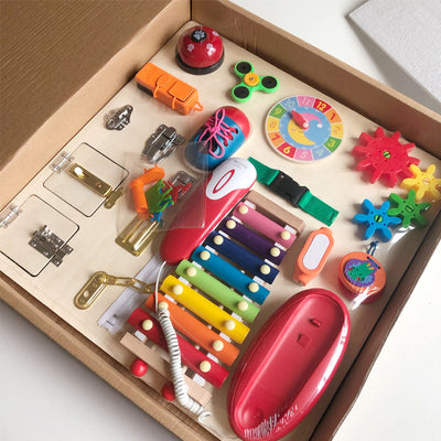 Tablero Educativo Montessori con Candados y Puzzles para Bebés - Image 5