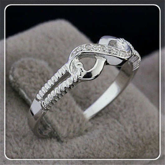 Anillo de Diamante Creativo de 8 Palabras - Diseño Exclusivo - Image 4