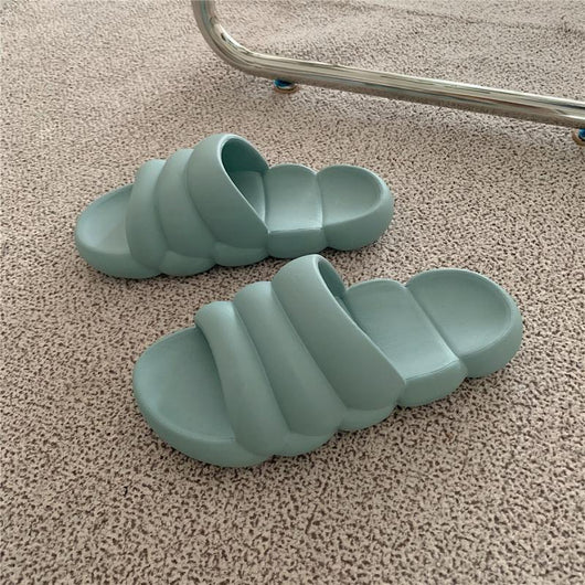 Pantuflas Planas de Verano para Mujer con Suela Antideslizante - Image 7
