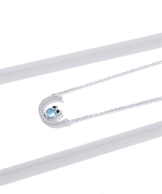 Collar de Plata Esterlina con Diseño Minimalista de Luna y Búho - Image 6