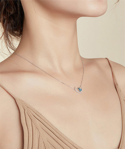 Collar de Plata Esterlina con Diseño Minimalista de Luna y Búho - Image 4