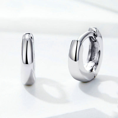 Aretes de Plata 925 Diseño Brillante y Minimalista