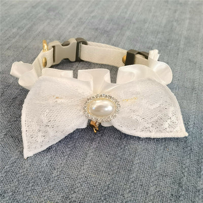 Collar de Gato Elegante con Encaje y Moño - Diseño de Vestido de Boda Ajustable - Image 2