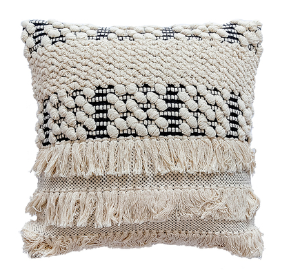 Almohada Bohemia Tejida a Mano en Algodón - Image 4