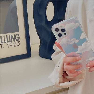 Funda para iPhone 12 Degradado Láser con Diseño de Nubes XR - Image 2