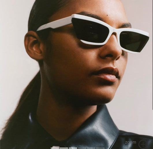 Gafas de Sol Retro Moderno con Cristales Deslumbrantes