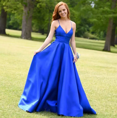 Vestido de Noche Elegante Satinado con Espalda Descubierta - Image 11