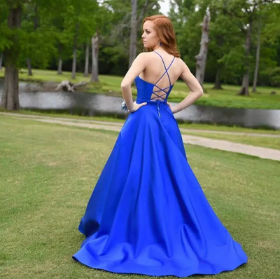 Vestido de Noche Elegante Satinado con Espalda Descubierta - Image 12