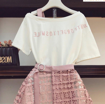 Conjunto Elegante: Camiseta Larga con Falda de Encaje Calado - Image 5