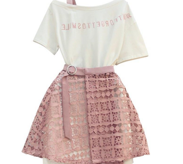 Conjunto Elegante: Camiseta Larga con Falda de Encaje Calado