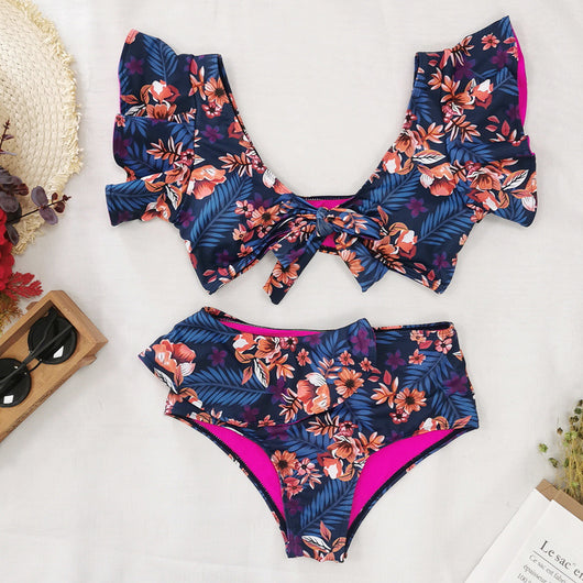 Bikini con Escote Profundo y Mangas Fruncidas