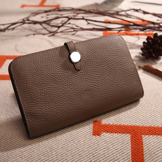 Billetera Premium de Cuero Vacuno con Patrón Litchi - Cartera Platinum - Image 5