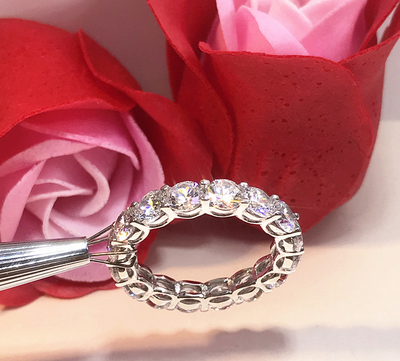 Anillo de Diamante Simulado Apilable y Versátil - Image 4