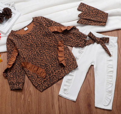 Conjunto Infantil Niña Blusa Floral y Pantalón Blanco - Image 7