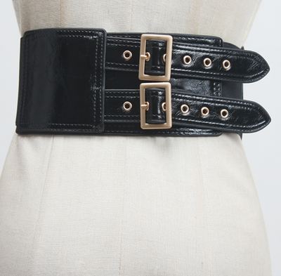 Suéter Ajustado con Falda Integrada - Diseño Elegante y Versátil