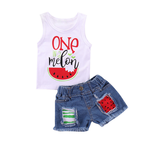 Conjunto Denim Infantil Estampado Sandía con Detalles Perforados