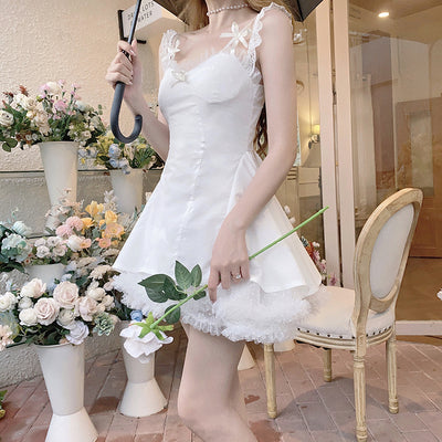 Vestido Bailarina Blanco con Falda Tutú, Cintura Ajustada y Encaje Suspensor