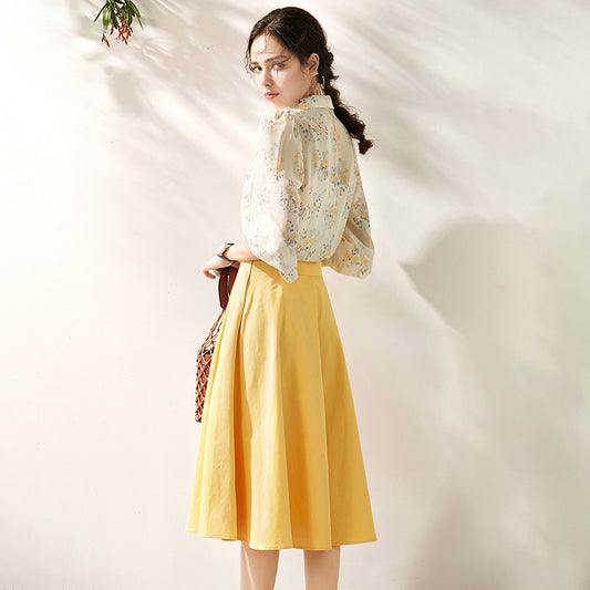 Conjunto de 3 Piezas: Camisa Estampada con Tirantes y Falda Corta - Image 2