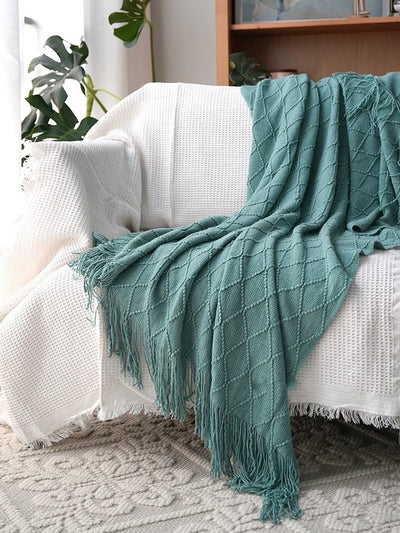Manta de Lana Tejida Jacquard Diamante Nórdica de Color Sólido - Image 17