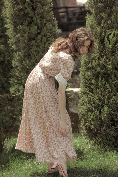 Vestido Floral Chiffon con Cuello Francés y Mangas Abullonadas - Elegancia Fresca para el Verano - Image 5
