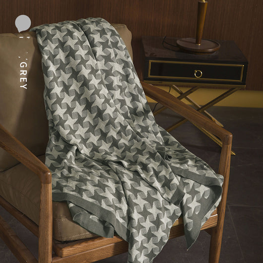 Manta Nórdica Ligera para Siesta y Descanso - Image 2