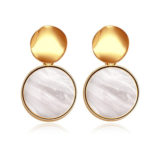 Aretes Colgantes Geométricos Dorados con Concha - Diseño Coreano Moderno - Image 21