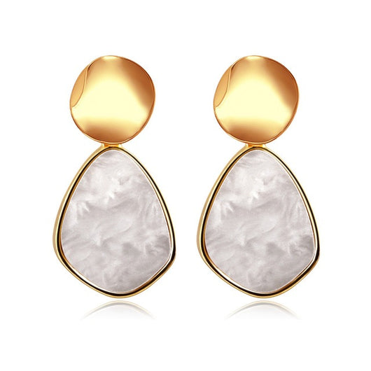 Aretes Colgantes Geométricos Dorados con Concha - Diseño Coreano Moderno - Image 23