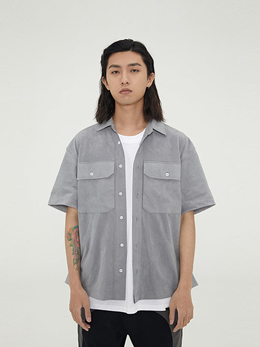 Camisa Suave de Gamuza con Bolsillos - Diseño Minimalista y Cómodo - Image 9