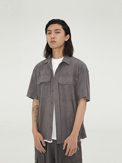 Camisa Suave de Gamuza con Bolsillos - Diseño Minimalista y Cómodo