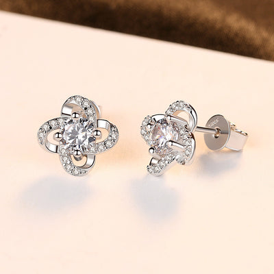 Aretes de Plata de Ley S925 con Circonita 3A Diseño Trébol de Cuatro Hojas - Image 2
