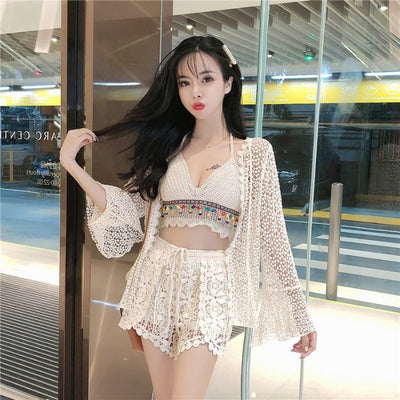 Traje de Baño Crochet Backless con Detalles de Perlas - Image 4