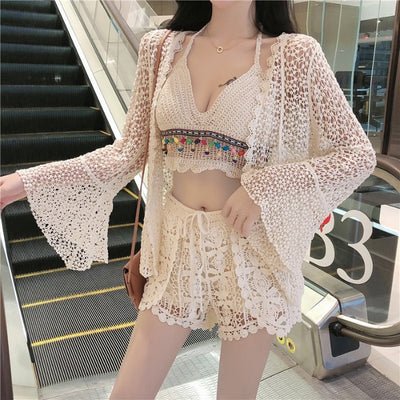 Traje de Baño Crochet Backless con Detalles de Perlas - Image 3