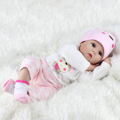 Muñeca Bebé Realista con Cabello Liso - Regalo Perfecto para Niñas - Image 8