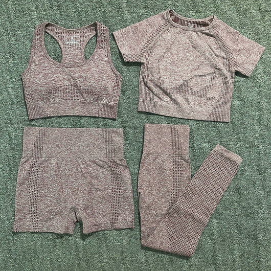 Conjunto Deportivo Yoga Sin Costuras: Leggings Cortos y Top Crop - Image 17