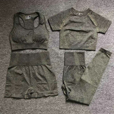 Conjunto Deportivo Yoga Sin Costuras: Leggings Cortos y Top Crop - Image 23