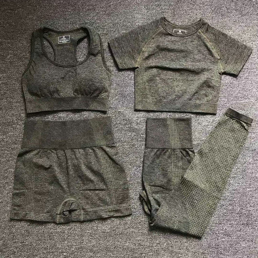 Conjunto Deportivo Yoga Sin Costuras: Leggings Cortos y Top Crop - Image 23
