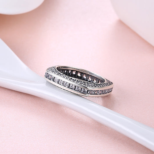 Anillo de Diseño Retro con Circonita Incrustada - Estilo Cuadrado - Image 2