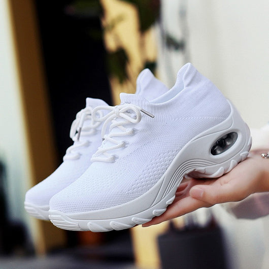 Tenis Deportivos para Mujer Tejido Volador Cómodos y Versátiles - Image 13