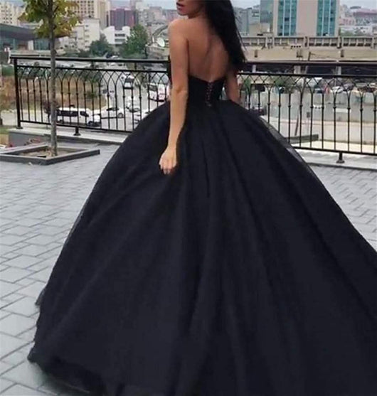 Falda Larga de Novia con Escote V, Tutú Elegante Fino y Sofisticado - Image 8