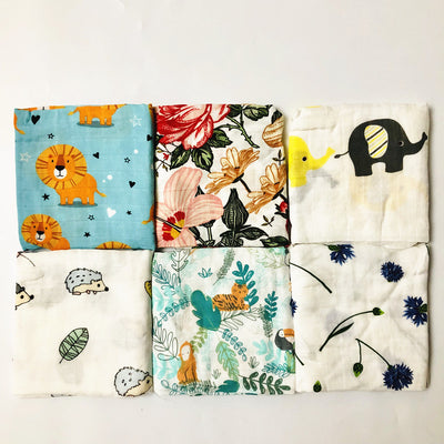 Babero Cuadrado Multiusos con Estampado de Dibujos Animados para Bebé - Image 20
