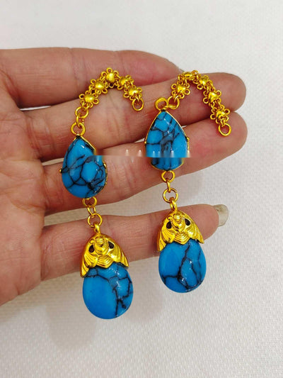 Aretes de Cadena con Bolitas Chapadas en Oro - Resistentes al Deslustre - Image 2