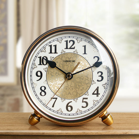 Reloj de Mesa Retro Silencioso Estilo Europeo para Sala - Image 9