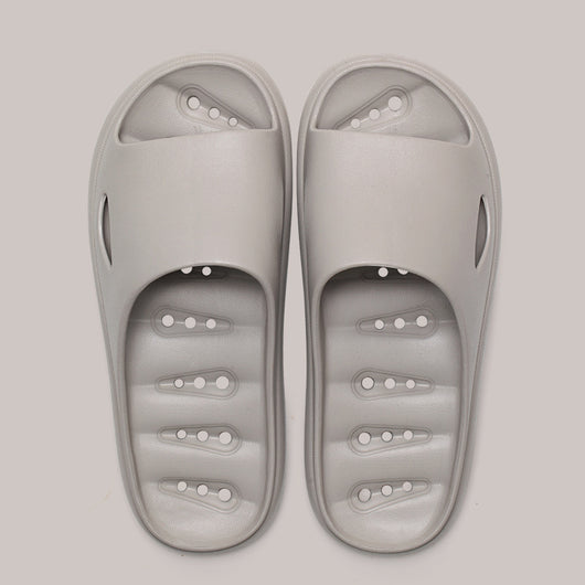 Sandalias y Pantuflas de Verano con Perforaciones - Image 14