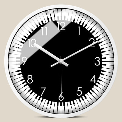 Reloj de Pared Nórdico Minimalista Blanco y Negro con Movimiento Silencioso - Image 7