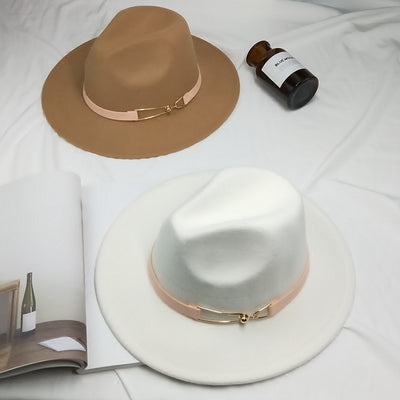 Gorro de Lana con Visera Plana y Hebilla Metálica - Image 9